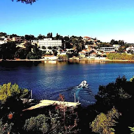 Durrell Corfu Strawberry-pink Hotel 3*