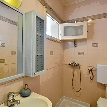 Hotel Durrell Corfu Strawberry-pink